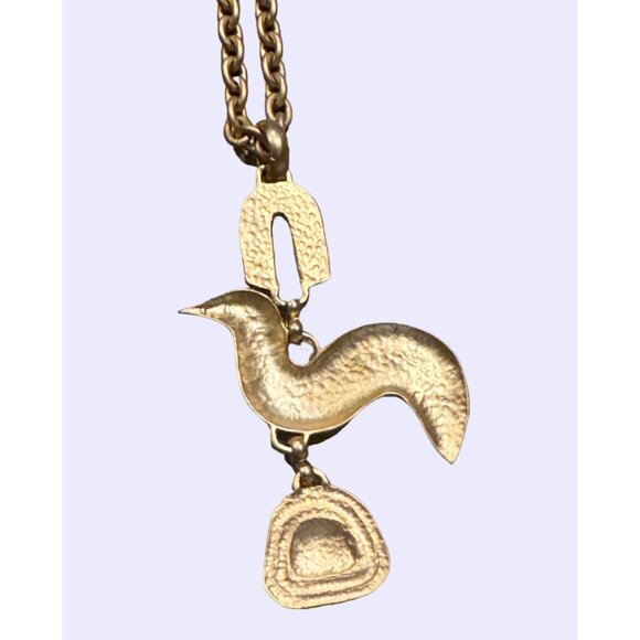 Matte bright saturated gold tone bird charm necklace 90's - Picture 6 of 9